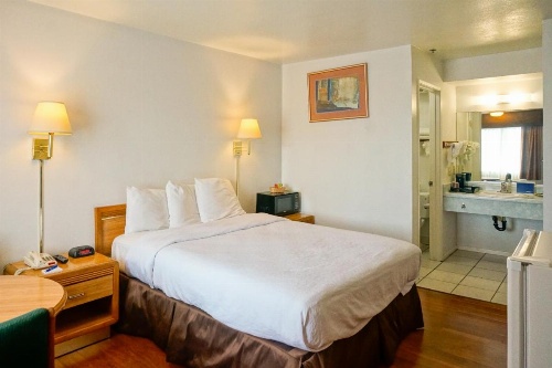 OceanView Motel image 5